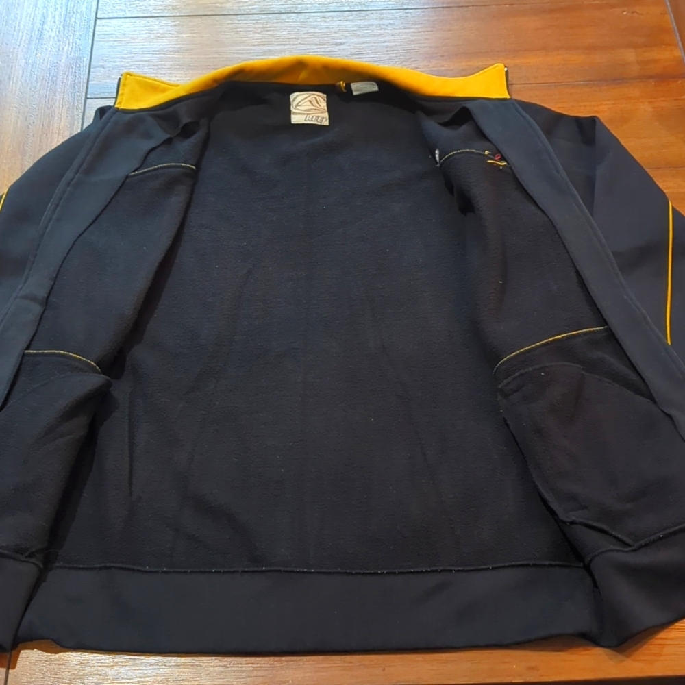 Reef Track Jacket - Picture 4 of 5